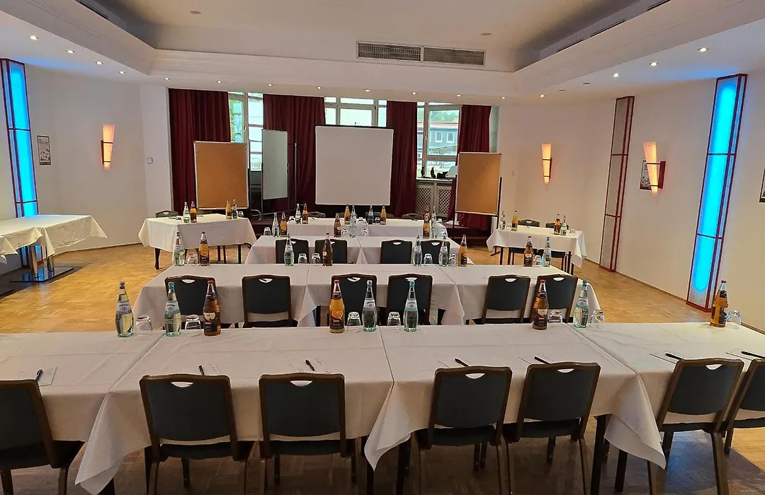 Hotel Goldene Traube-1